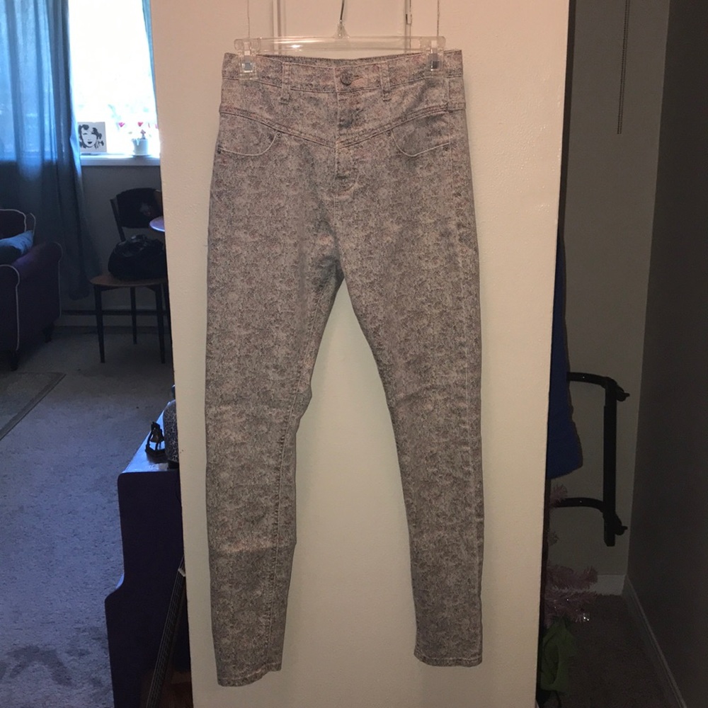 BDG High Rise Seam Ankle Jean